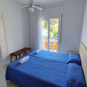 Habitación con 2 Camas Individuales